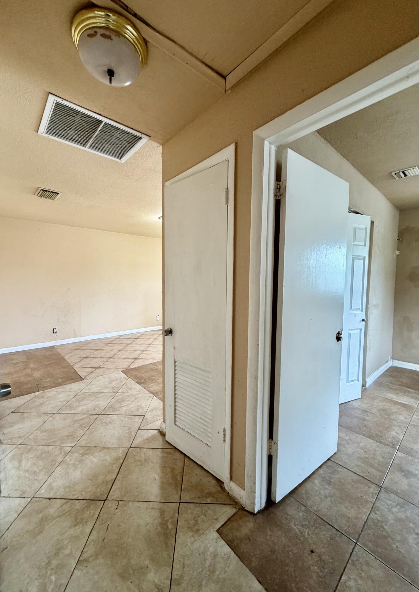 3243 Grove Road Boynton Beach, FL 33435 - Photo 16 of 33 IMG_1166