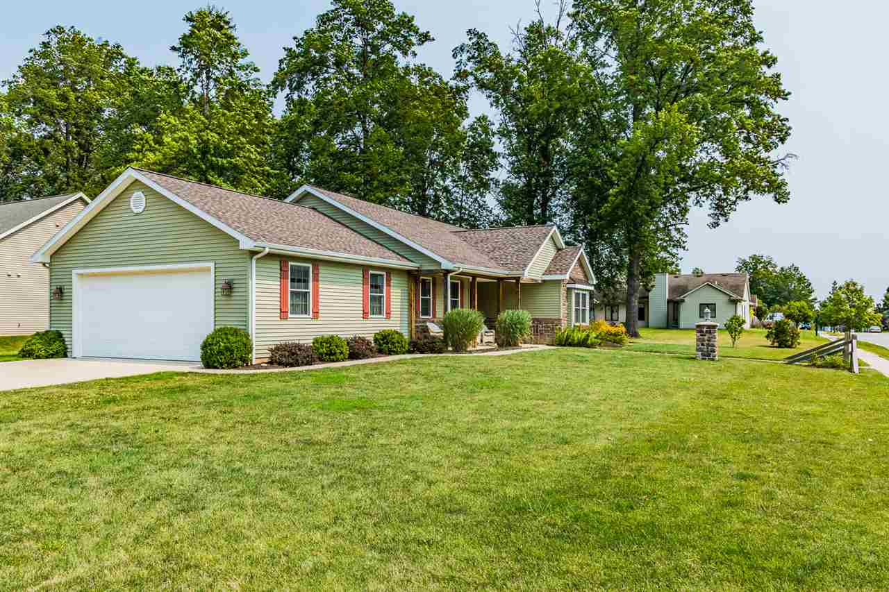 9004 Pretty Ridge Court Fort Wayne, IN 46825 - Photo 4 of 36 Gallery Image 4