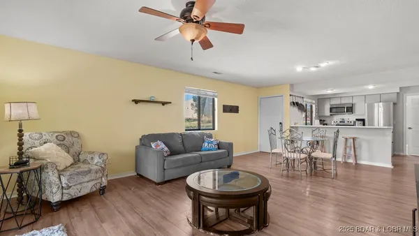 $147,500 | 99 Ventura Drive, Unit 2B, Lake Ozark, MO 65049