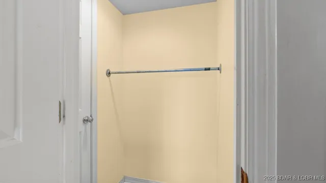 $147,500 | 99 Ventura Drive, Unit 2B, Lake Ozark, MO 65049