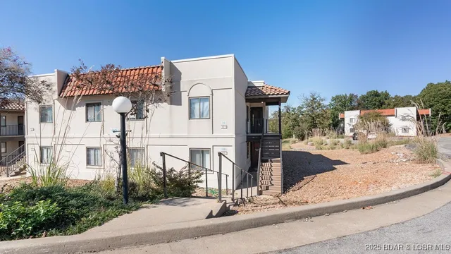 $147,500 | 99 Ventura Drive, Unit 2B, Lake Ozark, MO 65049