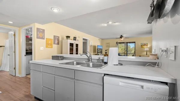 $147,500 | 99 Ventura Drive, Unit 2B, Lake Ozark, MO 65049