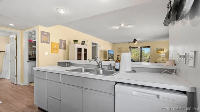 $147,500 | 99 Ventura Drive, Unit 2B, Lake Ozark, MO 65049