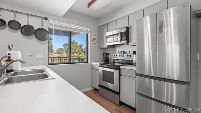 $147,500 | 99 Ventura Drive, Unit 2B, Lake Ozark, MO 65049