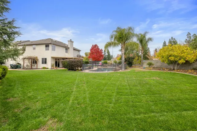 a view of a basket ball ground