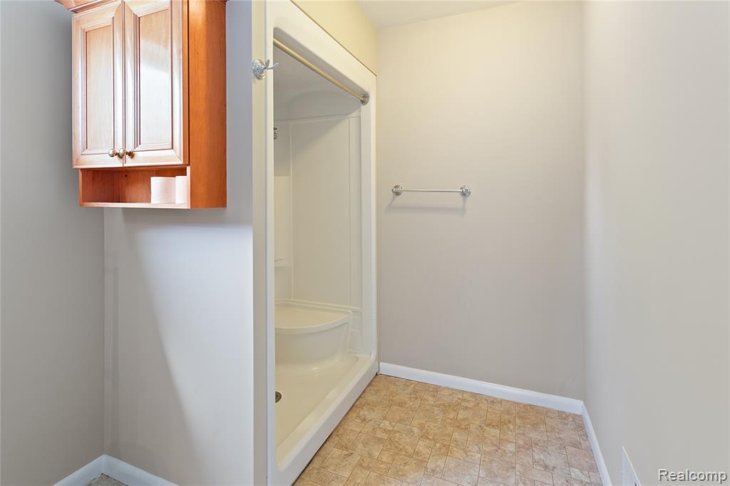 113 West Polly Street Perry, MI 48872 - Photo 11 of 45