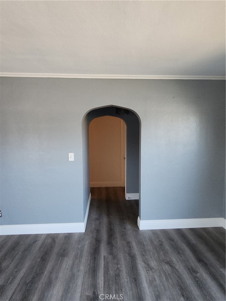 858 South Riverside Avenue Rialto, CA 92376 - Photo 6 of 20
