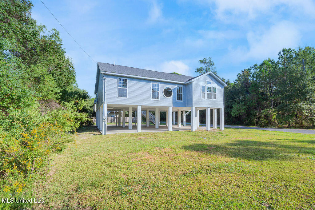 316 Bayview Street Pass Christian, MS 39571 - Photo 36 of 37 5V9A0943