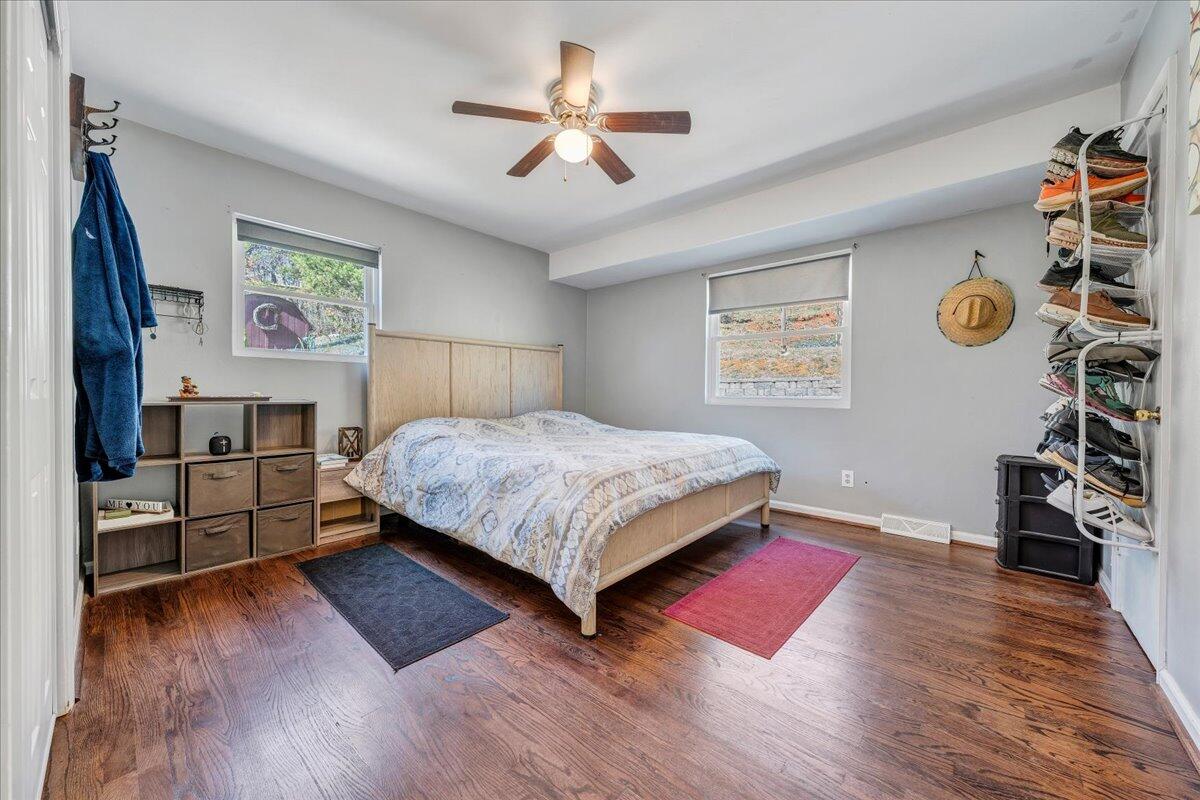 6224 Merriman Road Roanoke, VA 24018 - Photo 21 of 55 21-MIB06200