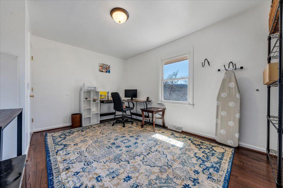 6224 Merriman Road Roanoke, VA 24018 - Photo 25 of 55 25-MIB06197