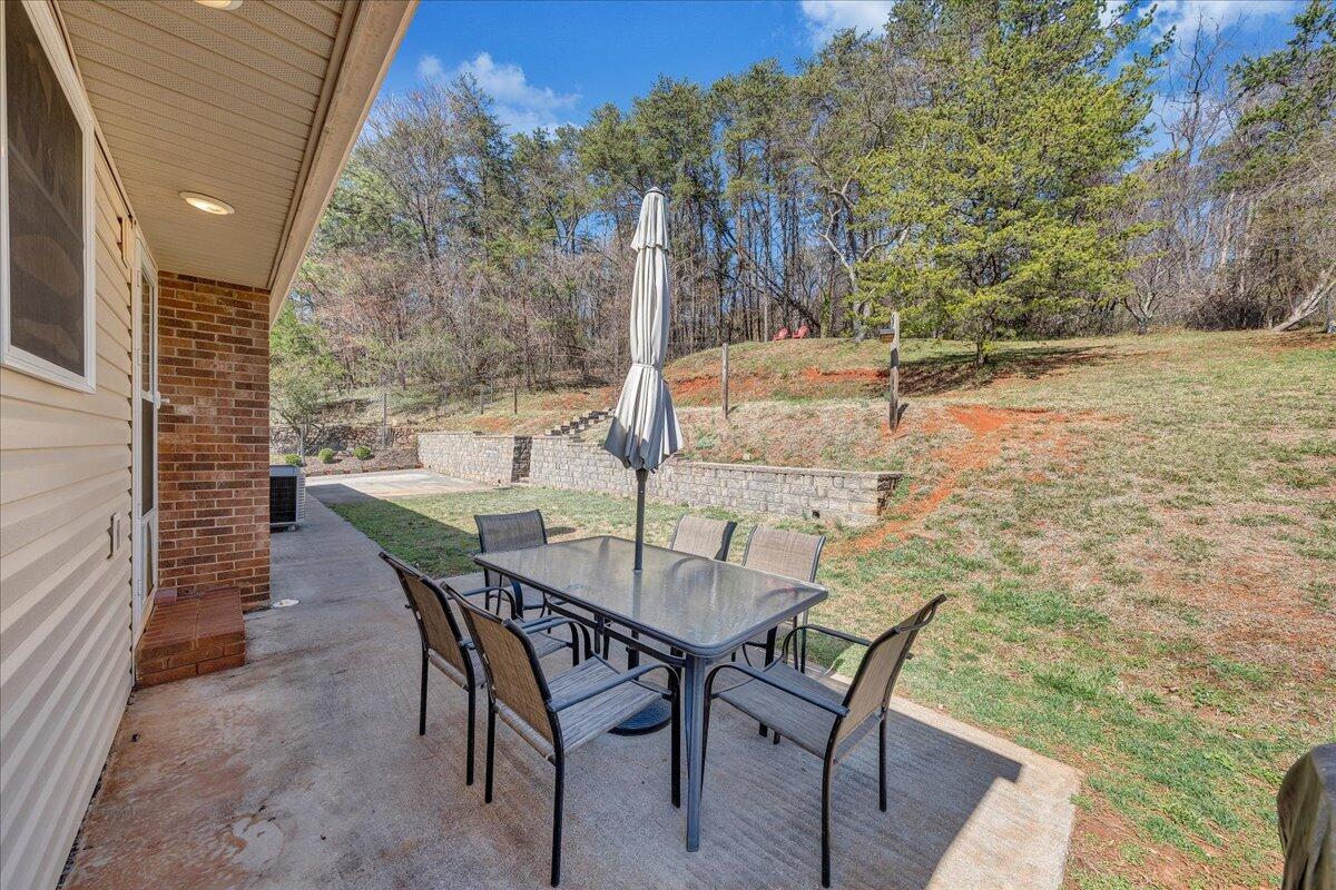 6224 Merriman Road Roanoke, VA 24018 - Photo 40 of 55 40-MIB06248