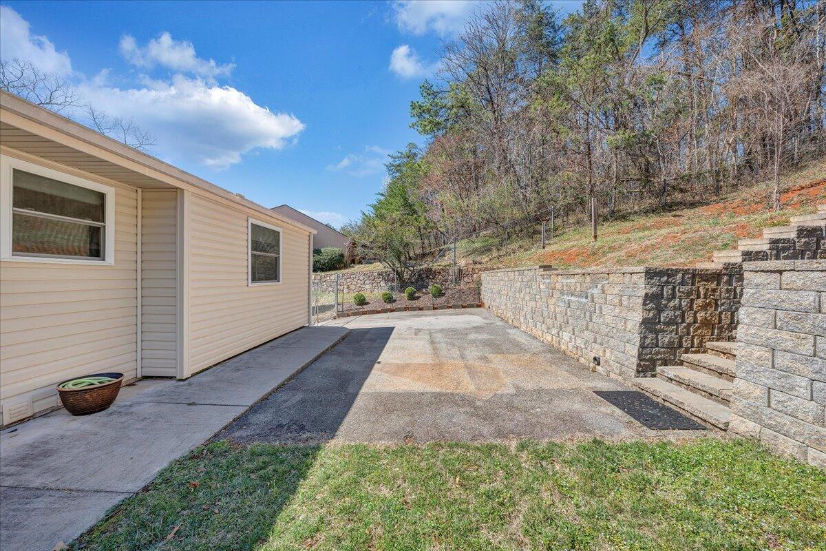 6224 Merriman Road Roanoke, VA 24018 - Photo 41 of 55 41-MIB06251