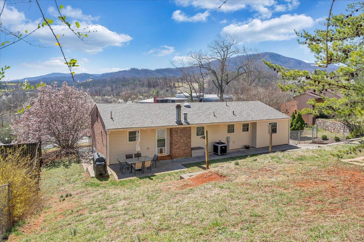 6224 Merriman Road Roanoke, VA 24018 - Photo 44 of 55 44-MIB06275