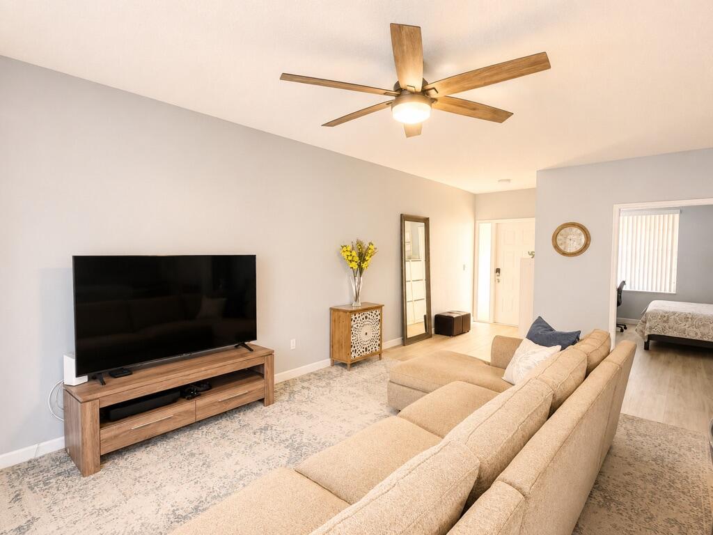 17050 Emile Street, Unit 2 Boca Raton, FL 33487 - Photo 9 of 22 Living room area