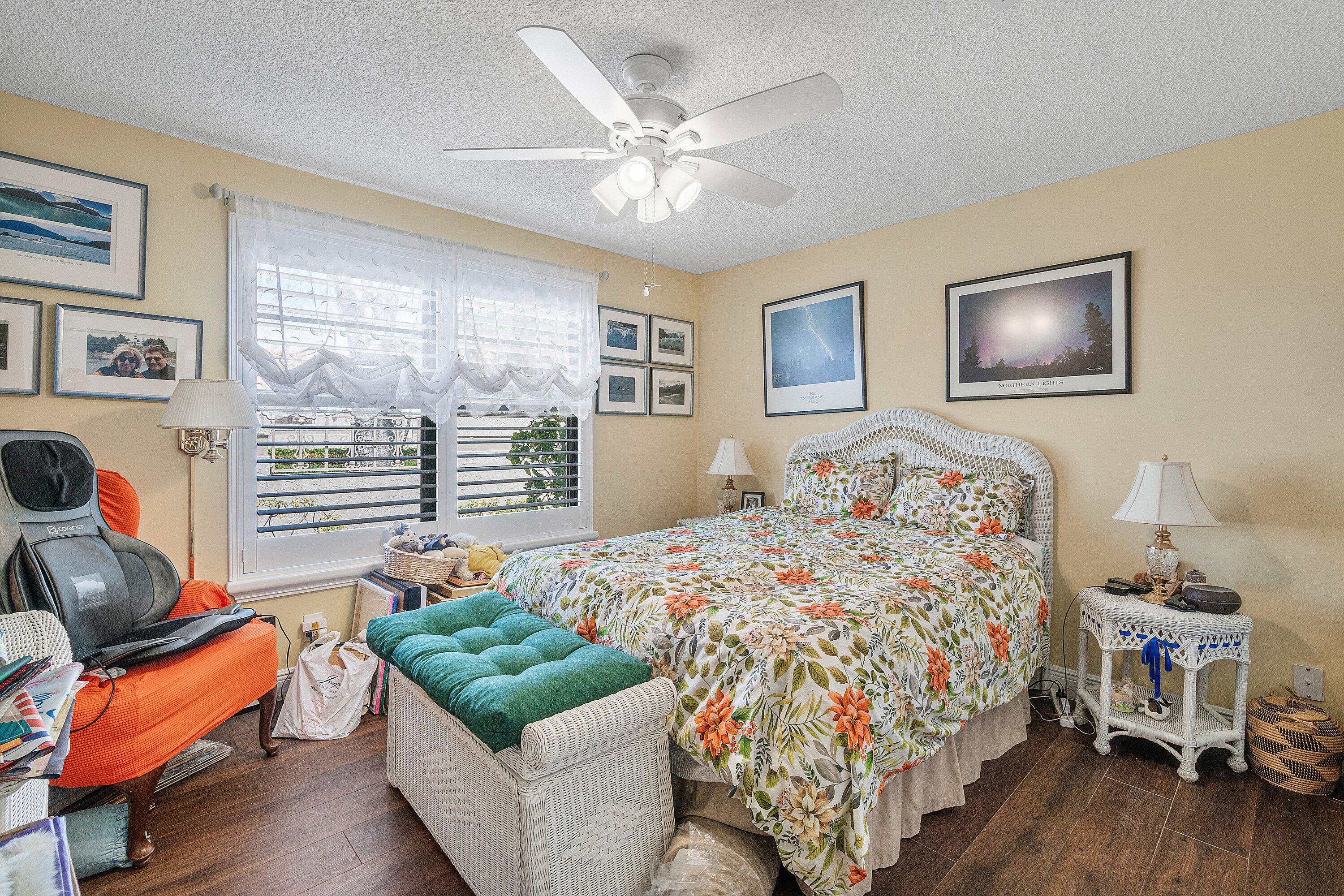 19919 Dean Drive Boca Raton, FL 33434 - Photo 27 of 40 019-19919DeanDrive-BocaRaton-FL-33434-SM