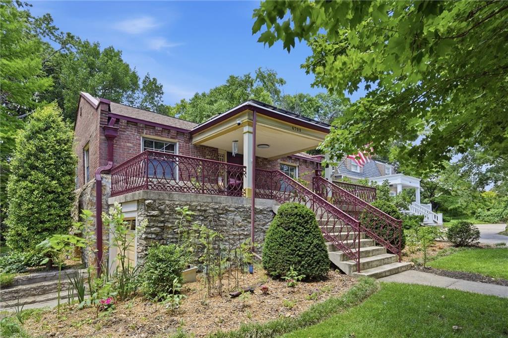 4708 Rockhill Road Kansas City, MO 64110 - Photo 44 of 48