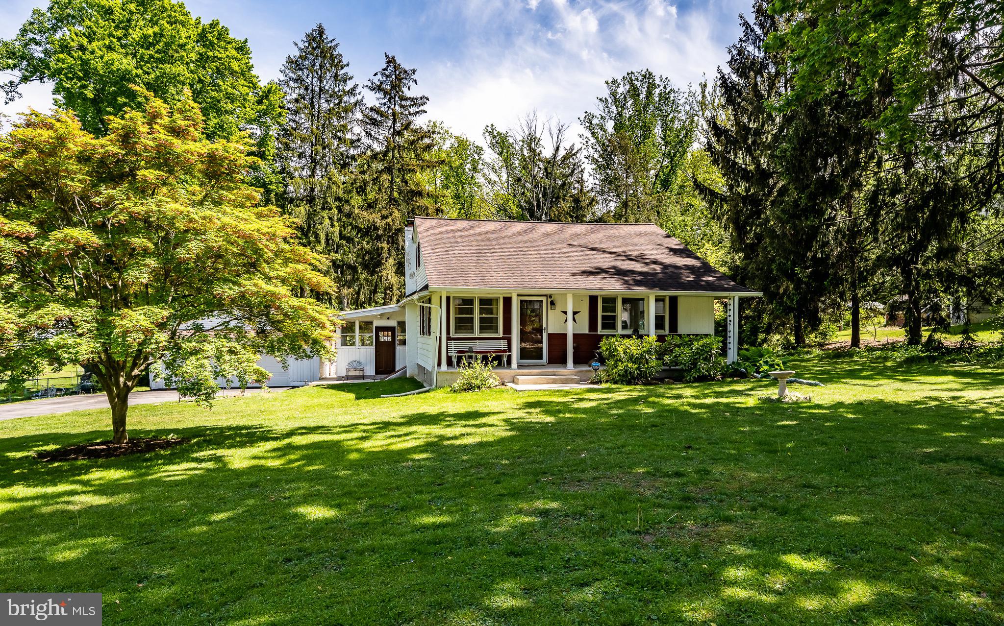 34 Benburb Road Phoenixville, PA 19460 - Photo 4 of 57 Peaceful 1/2 acre lot