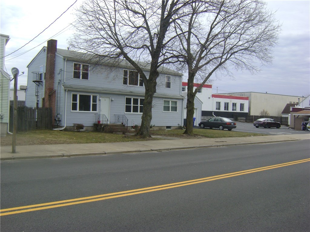 117 Power Road Pawtucket, RI 02860 - Photo 2 of 37 Gallery Image 2