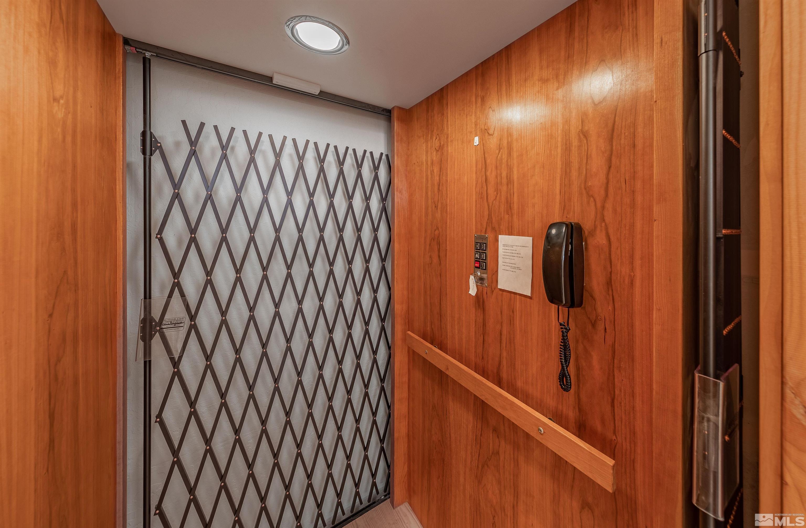 278 Andria Drive Stateline, NV 89449 - Photo 23 of 37 a view of walk in closet