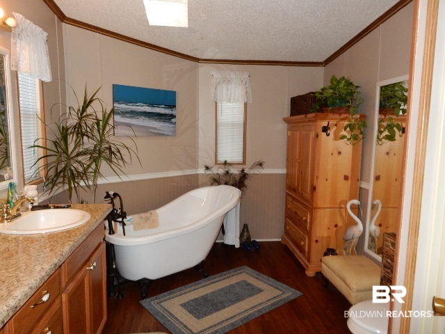 1556 Valencia Drive Lillian, AL 36549 - Photo 8 of 28 Master Bath