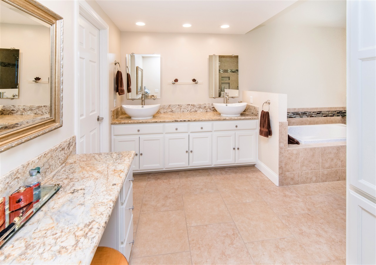 2210 Running Spring Place Encinitas, CA 92024 - Photo 17 of 21