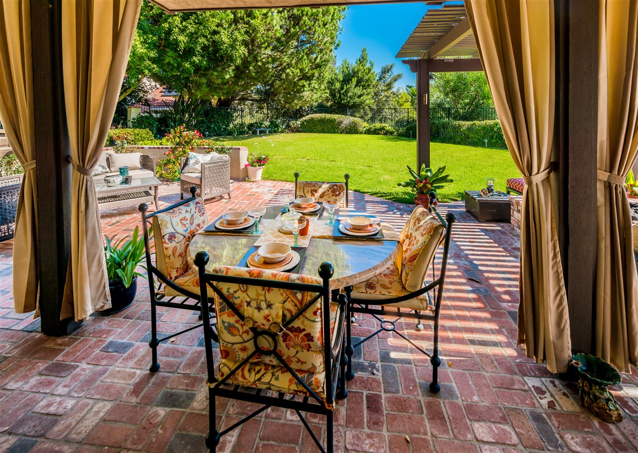 2210 Running Spring Place Encinitas, CA 92024 - Photo 9 of 21