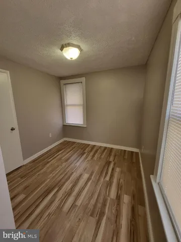 en empty room with window