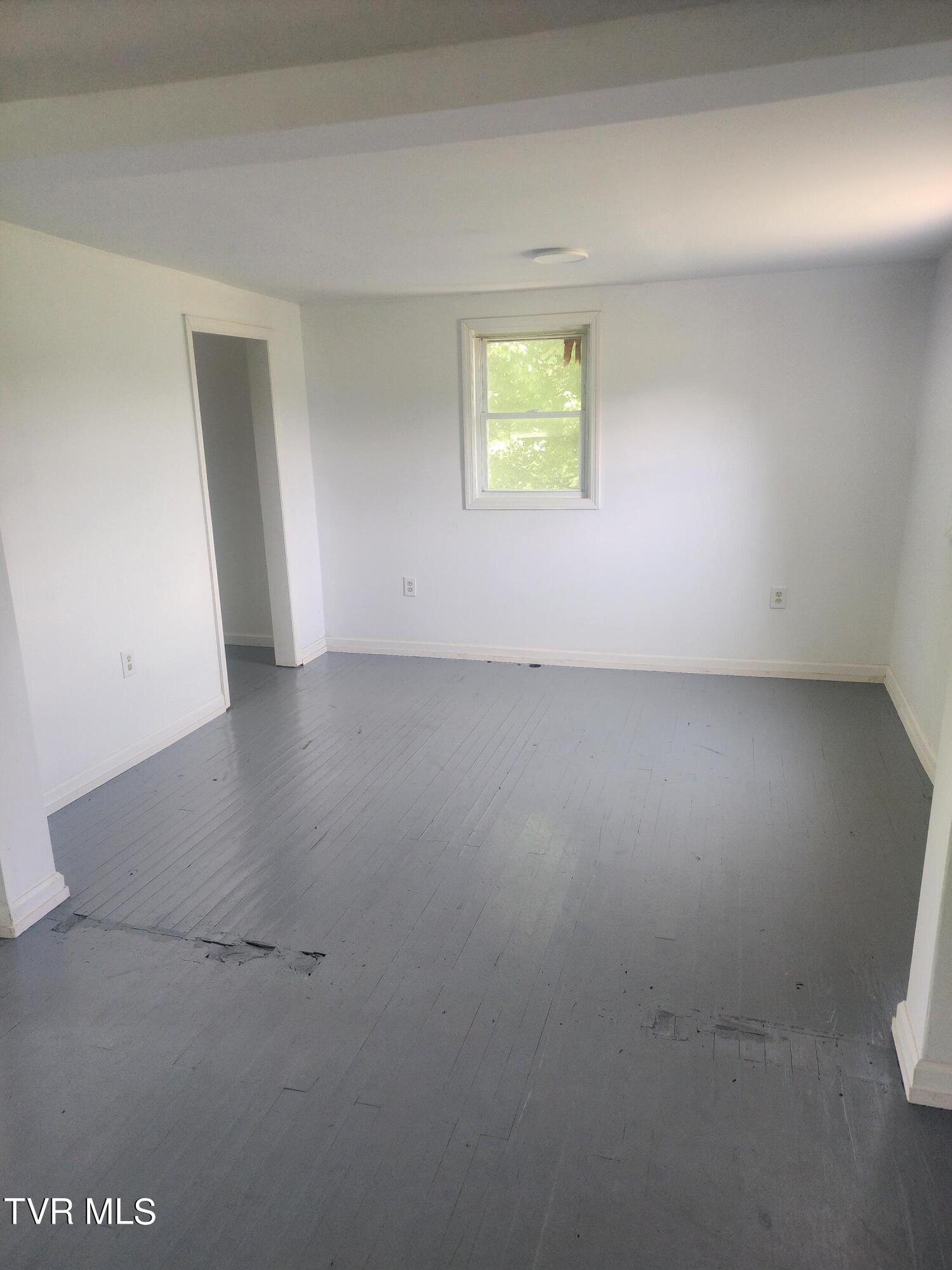 4514 Cherokee Road Jonesborough, TN 37659 - Photo 10 of 19 Could be turned into 2 rooms