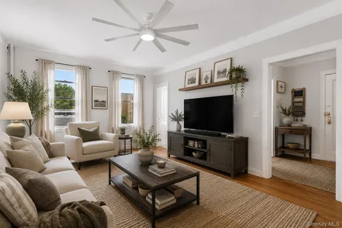 $235,000 | 472 Gramatan Avenue, Unit CC3 BLDG 6, Mount Vernon, NY 10552