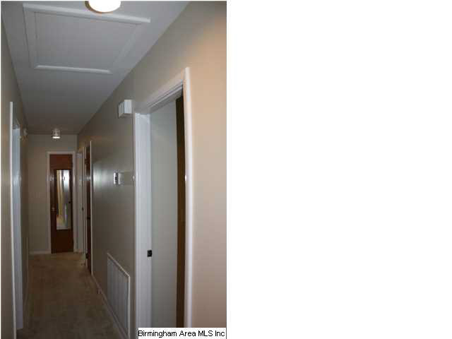 1212 Robertson Road Anniston, AL 36207 - Photo 10 of 29