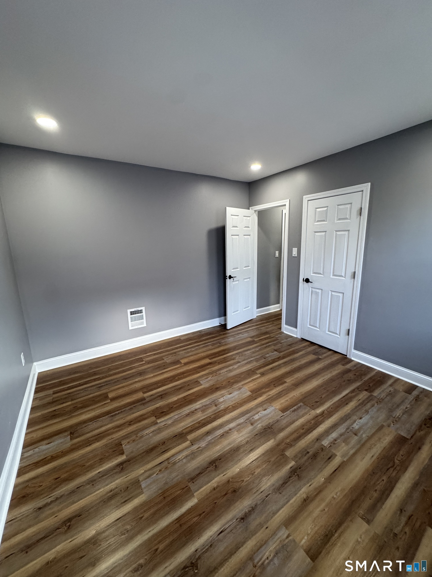 399 Hawley Avenue Bridgeport, CT 06606 - Photo 10 of 11 a view of an empty room