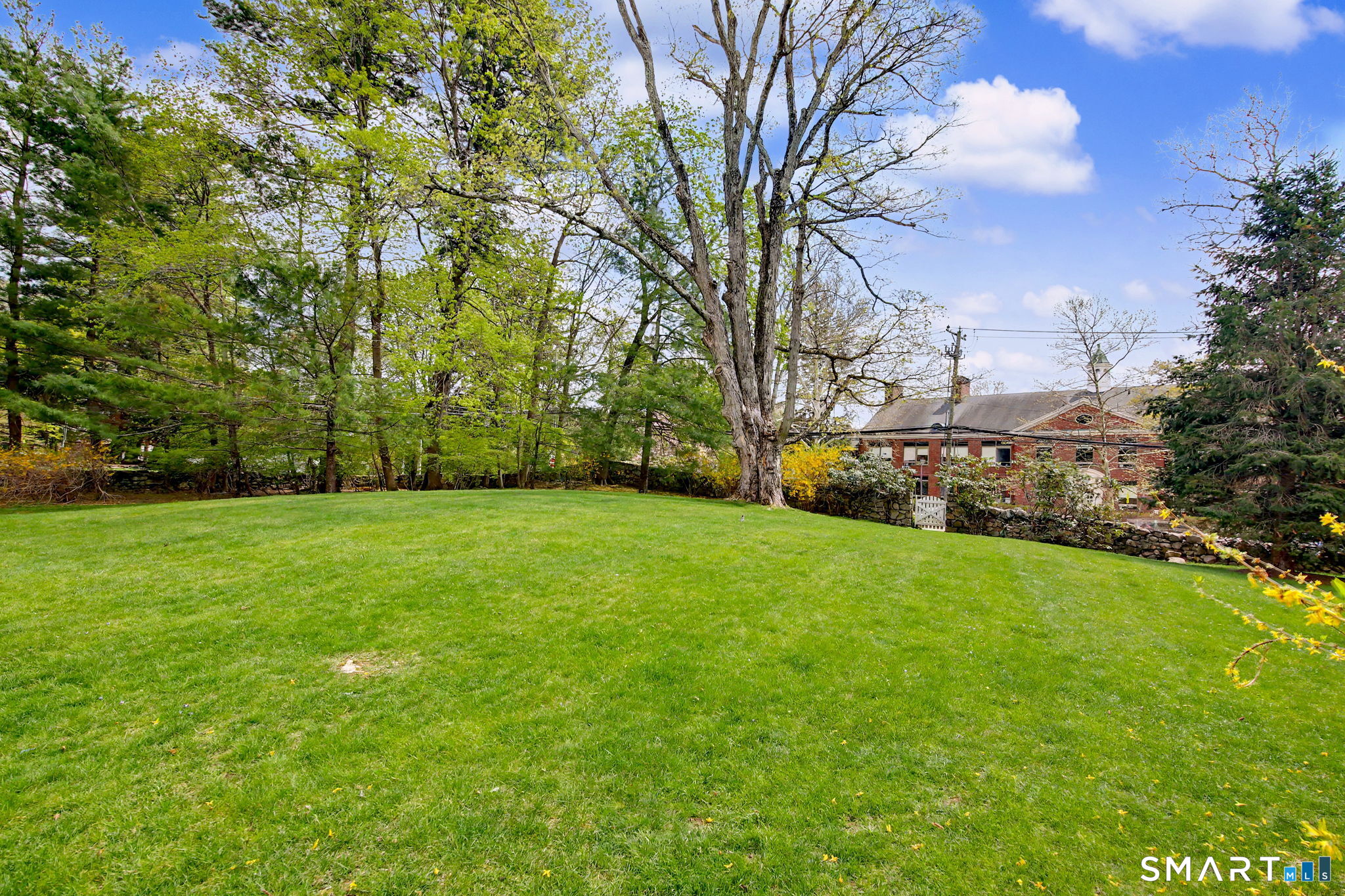 500 River Road, Unit 3 Cos Cob, CT 06807 - Photo 17 of 21