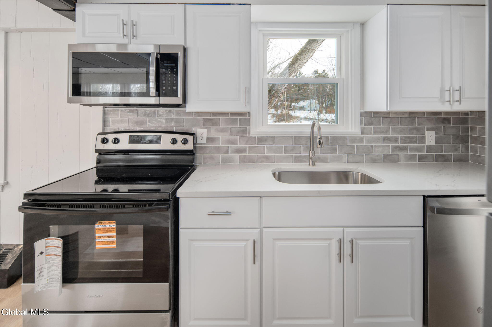 1491 Sunset Road Schodack, NY 12033 - Photo 12 of 36 22-1491SunsetRd_22