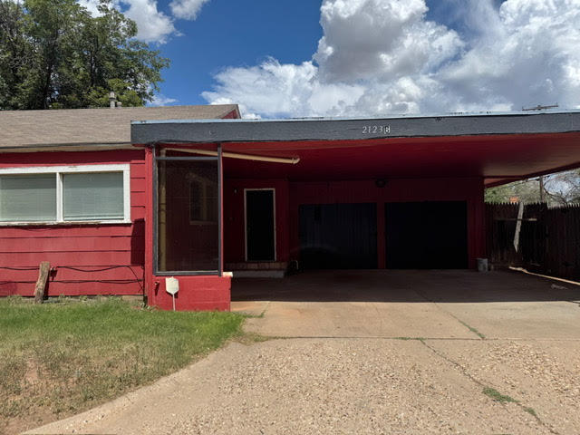 2123 25th Street Lubbock, TX 79411 - Photo 12 of 12 a view front of house with yard