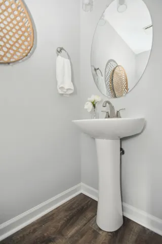 $1,800 | 100 Henry Drive, Unit 609, Burns, TN 37029