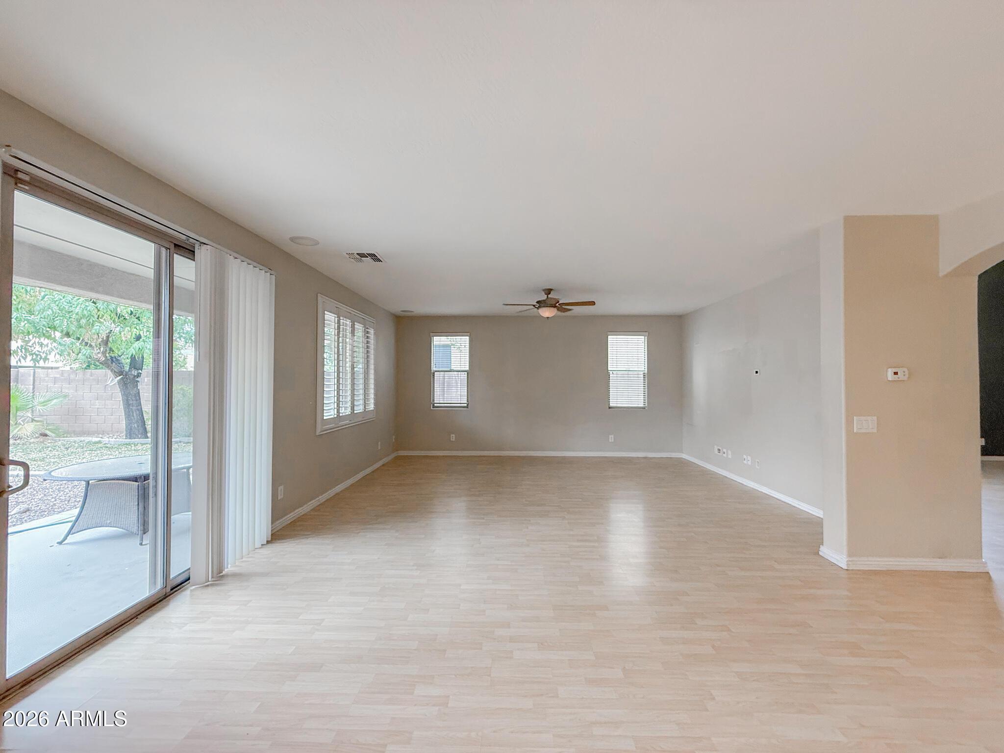 17647 West Rimrock Street Surprise, AZ 85388 - Photo 12 of 43 IMG_4774