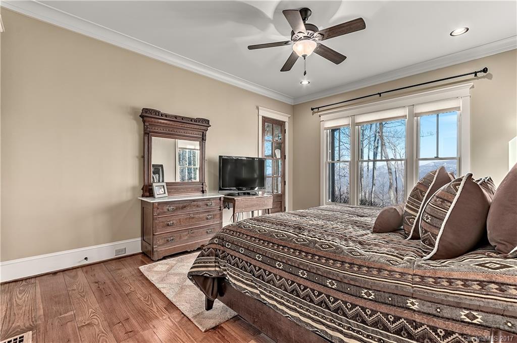 939 Boar Ridge Road, Unit 110 Sylva, NC 28779 - Photo 12 of 23