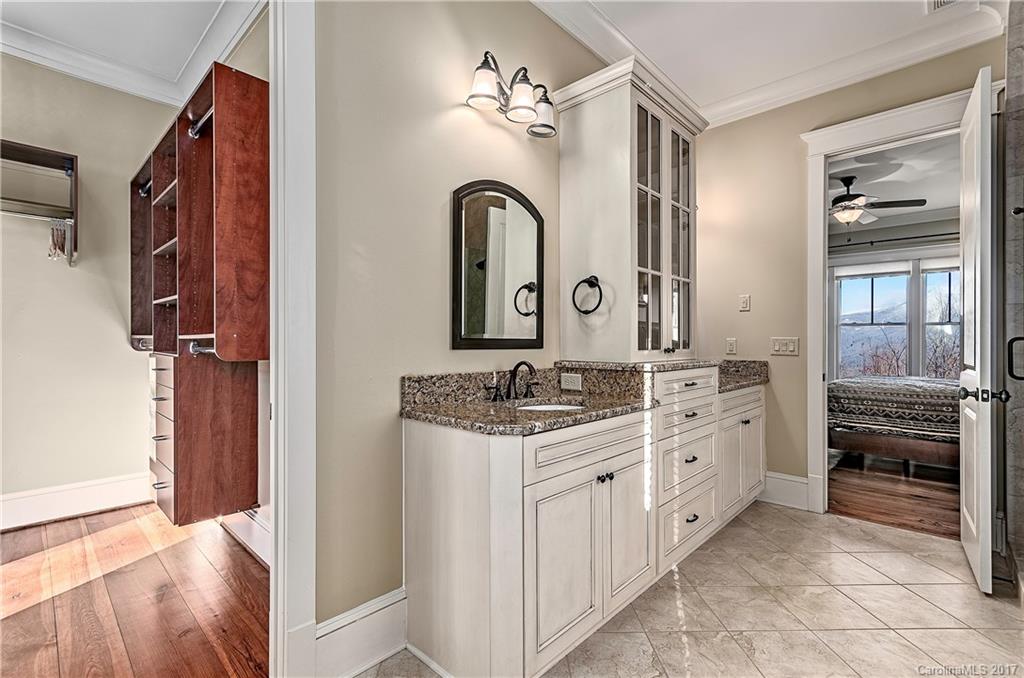 939 Boar Ridge Road, Unit 110 Sylva, NC 28779 - Photo 13 of 23