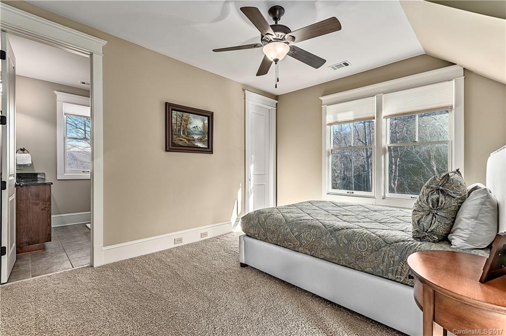 939 Boar Ridge Road, Unit 110 Sylva, NC 28779 - Photo 16 of 23