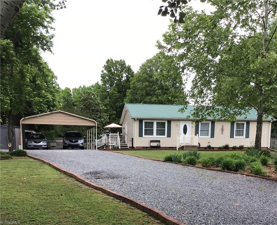 267 Price Mill Road Summerfield, NC 27358 - Photo 2 of 32 Gallery Image 2