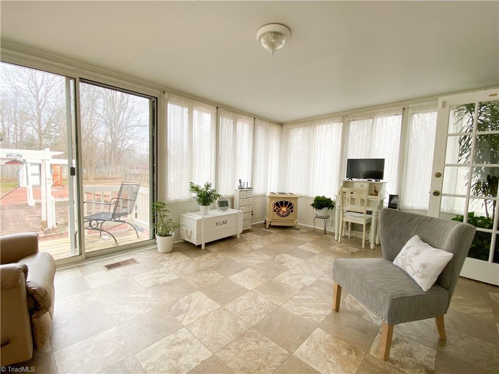 267 Price Mill Road Summerfield, NC 27358 - Photo 12 of 32 Gallery Image 12