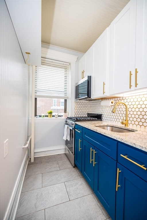 51 Park Drive, Unit 25 Boston, MA 02215 - Photo 8 of 12