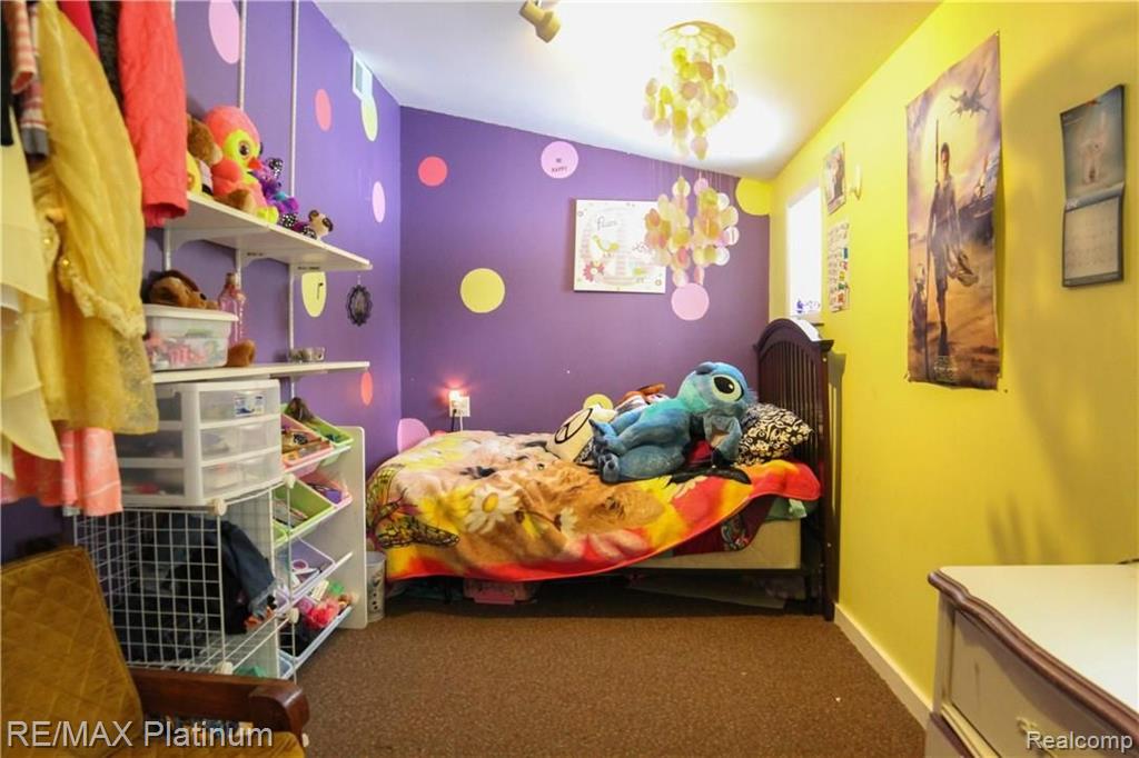 923 East Jolly Road Lansing, MI 48910 - Photo 18 of 21