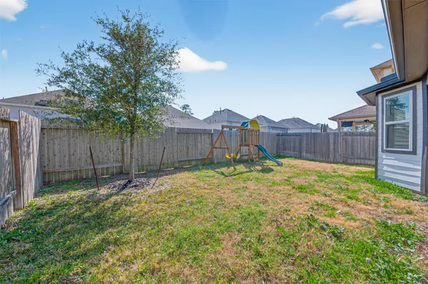 $1,950 | 3548 Cannon Drive, Conroe, TX 77301