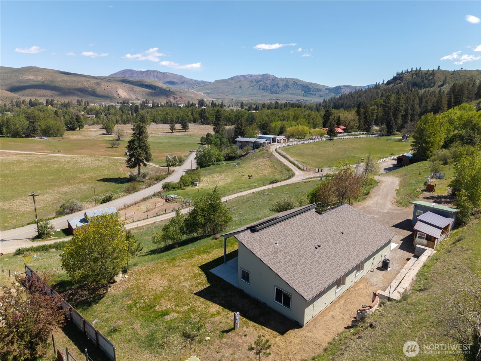 957 Twisp Carlton Road Twisp, WA 98856 - Photo 27 of 36