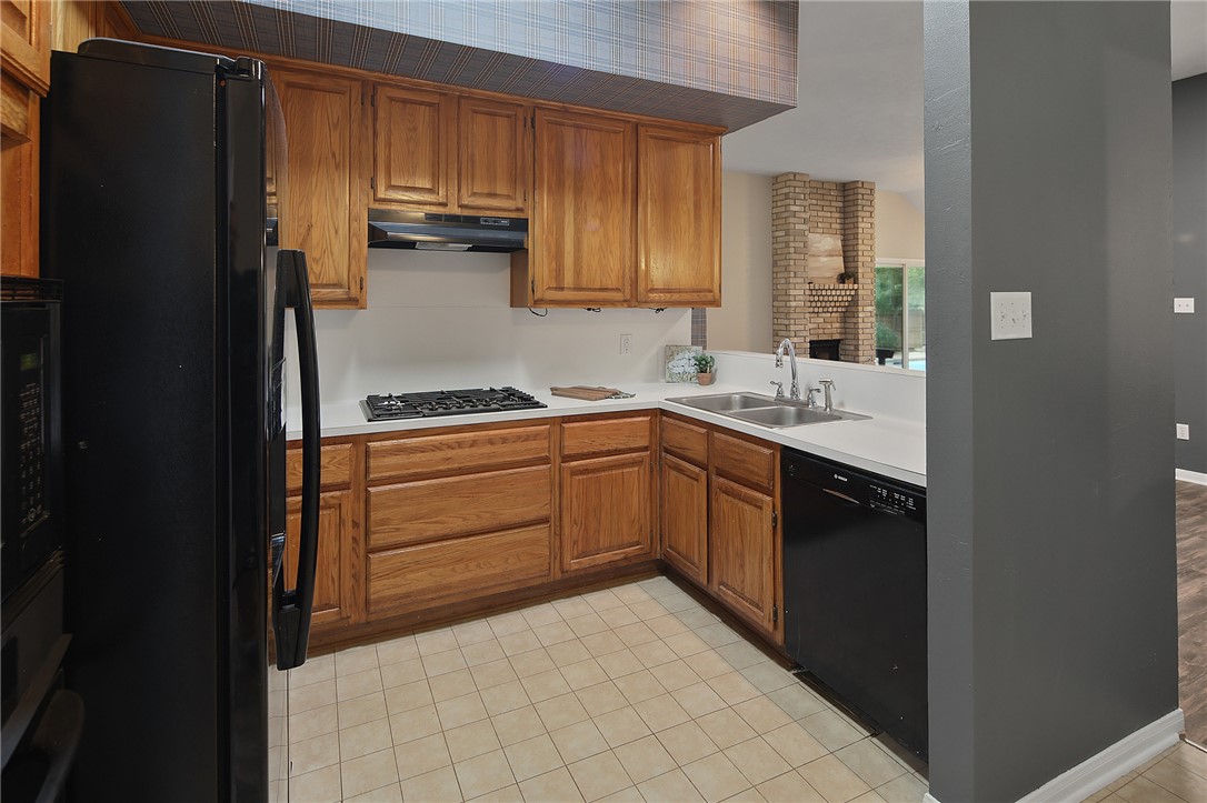 4108 Brompton Lane Bryan, TX 77802 - Photo 12 of 40