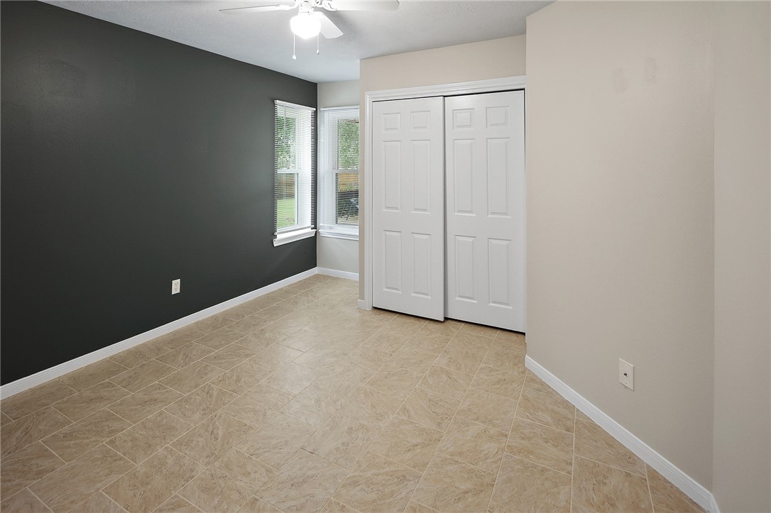 4108 Brompton Lane Bryan, TX 77802 - Photo 21 of 40