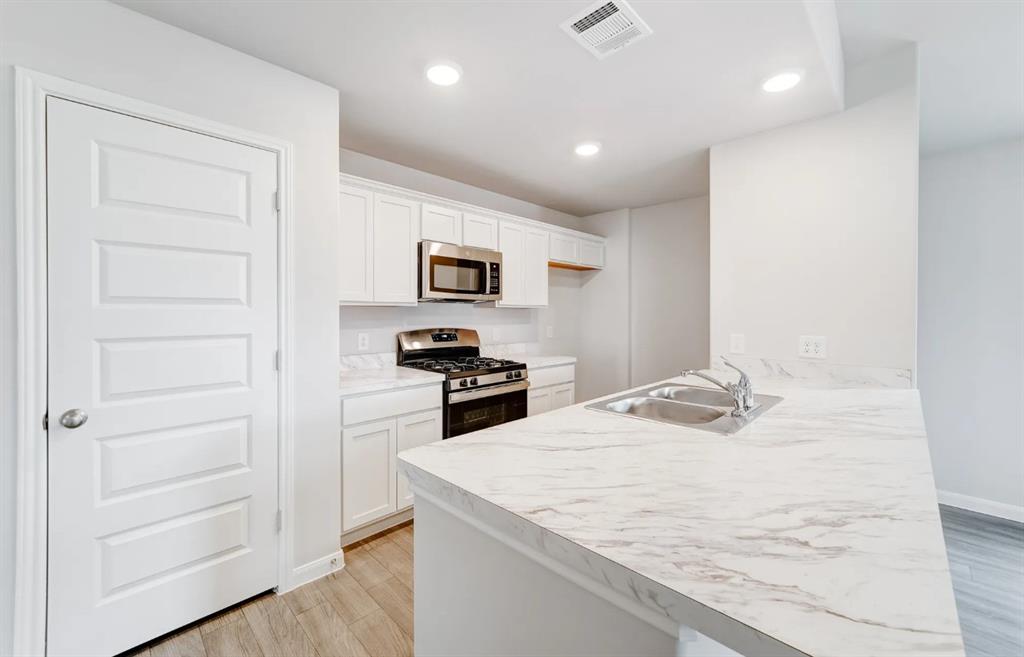 3526 Water Ridge Abilene, TX 79602 - Photo 2 of 4