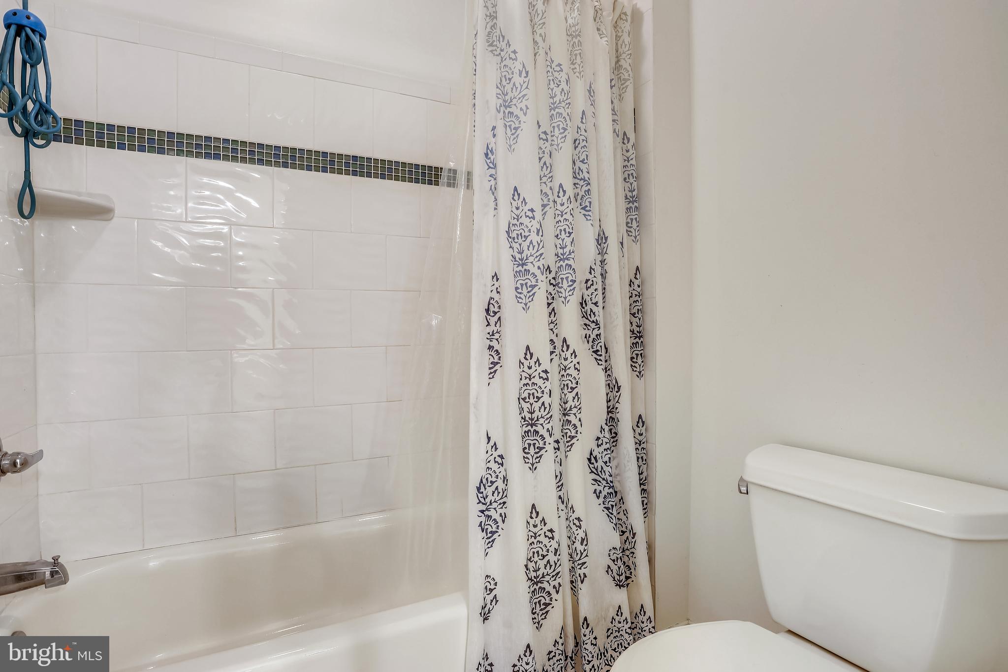 5933 Anniston Road Bethesda, MD 20817 - Photo 26 of 53