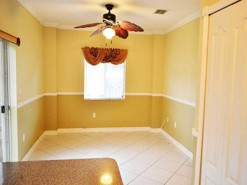 2899 Southwest 129th Terrace, Unit 2899 Miramar, FL 33027 - Photo 14 of 16 a bathroom with a window